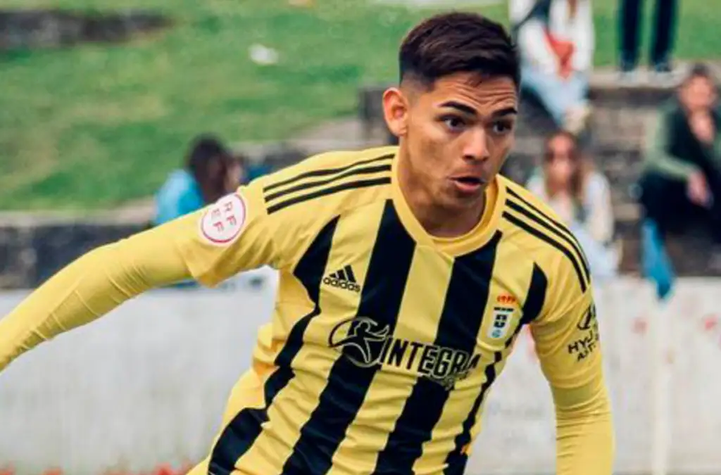 Joan Cruz podría debutar ante Everton