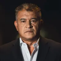 «Yo tengo la solución»: Claudio Borghi entrega la fórmula para acabar con la violencia en el fútbol chileno