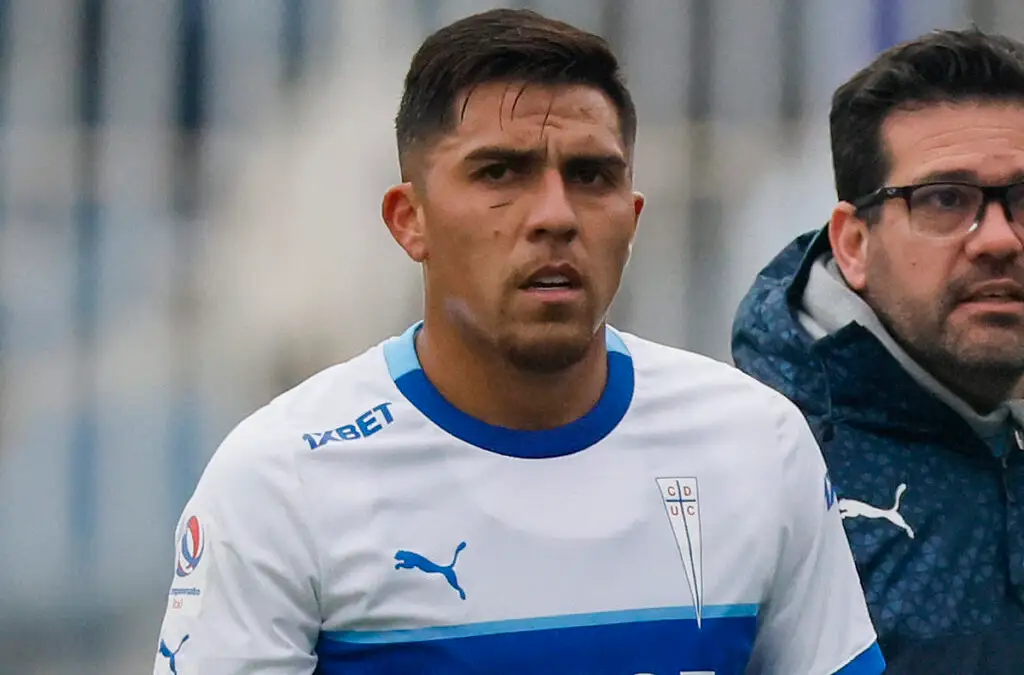 César Pinares no estará presente en el duelo entre Colo-Colo y la UC por lesión.