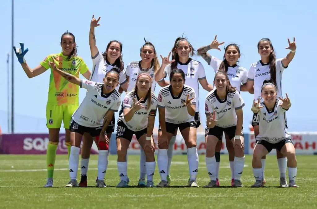 Colo-Colo busca meterse en la final del Campeonato Femenino.