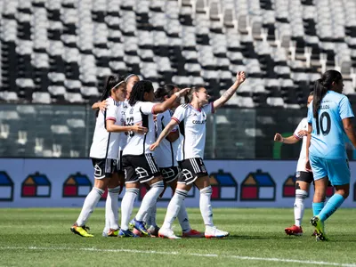 [VIDEO] ¡Las albas van por el triunfo! Sigue en vivo el partido de Colo Colo por el fútbol femenino