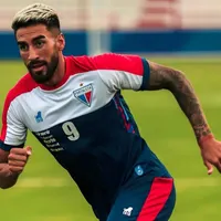 «Es una gran persona»: La férrea defensa a Juan Martín Lucero tras salir de Colo Colo con polémica