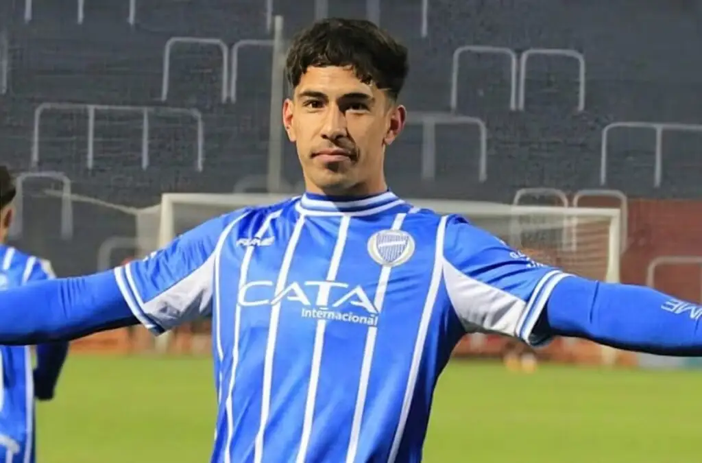 Colo-Colo adquirirá la carta completa de Salomón Rodríguez.
