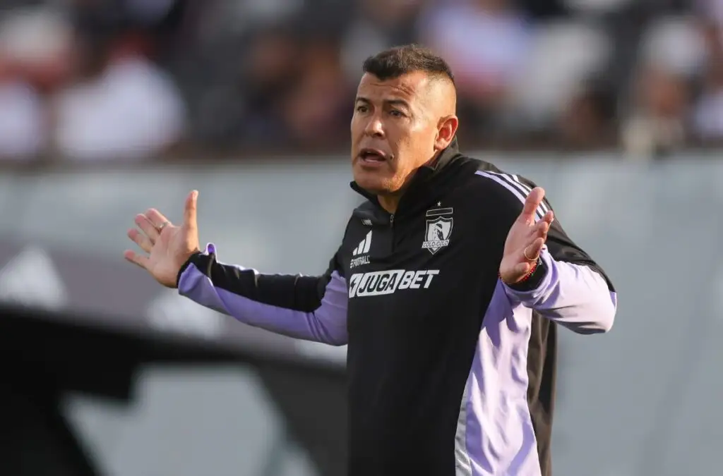 Los dirigidos por Jorge Almirón tendrán una compleja tarea tomando en cuenta que a Colo-Colo le restan 3 partidos en la fase de grupos.