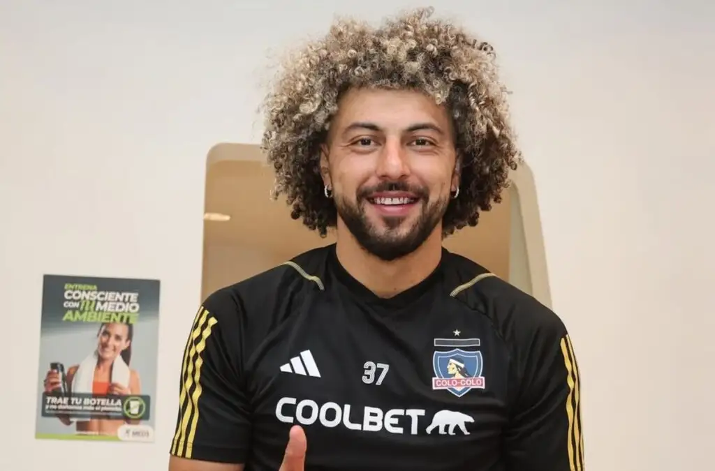 Maximiliano Falcón tendría una oferta para salir de Colo-Colo.