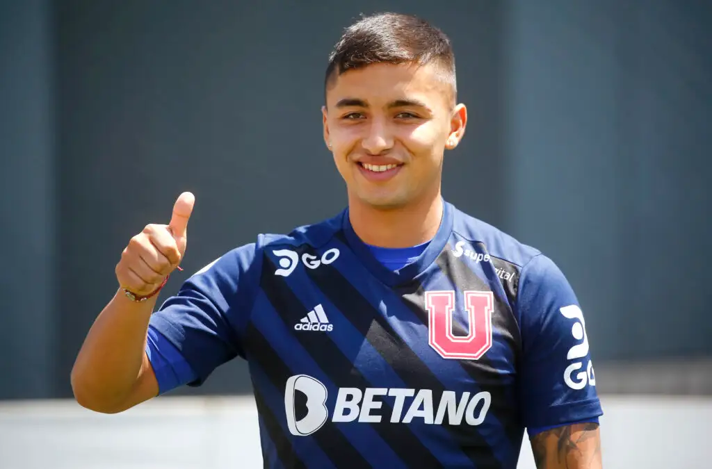 Nicolás Guerra volverá a estar disponible en Universidad de Chile para enfrentar a Colo-Colo.