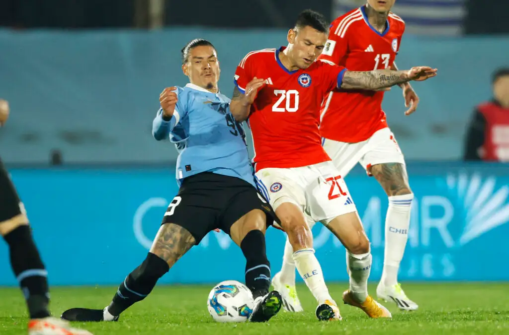 ‘La Roja’ cayó ante Uruguay por 3-1.