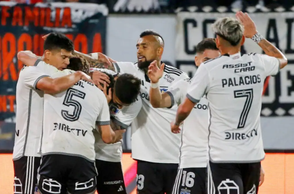 Jorge Valdivia destacó al plantel de Colo-Colo.