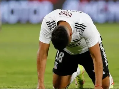No se le da: La lamentable racha de ex delantero de Colo-Colo que estaría a días de cumplir