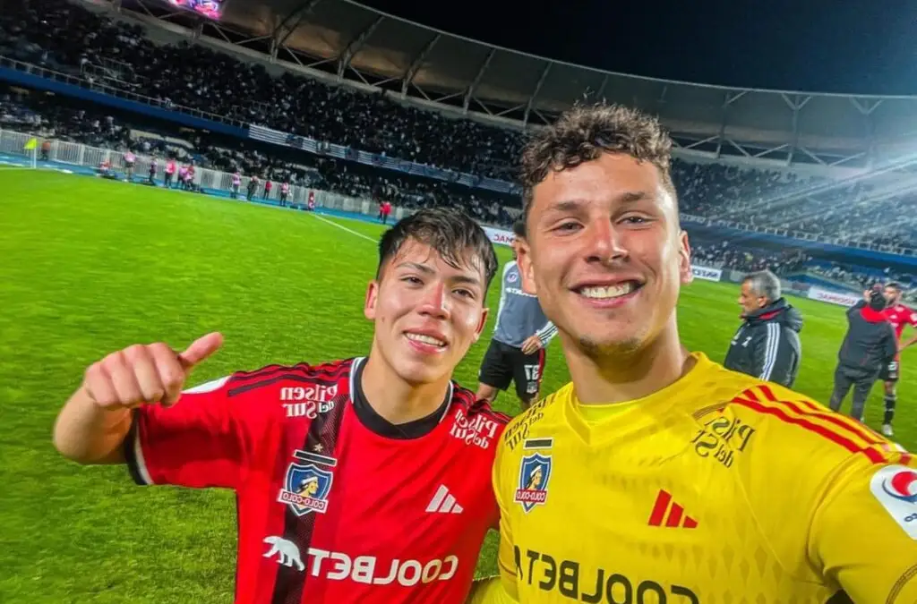 Por Colo-Colo, el meta disputó un amistoso ante River Plate donde fue uno de los puntos altos.