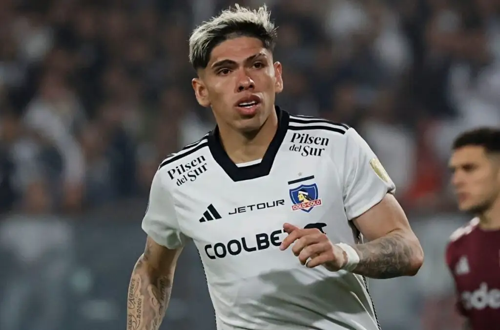 El jugador ha recibir el respaldo total de los dirigentes del club y de sus compañeros.