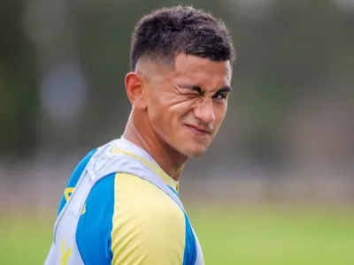 Aseguran que Colo-Colo consultó a Rosario Central por las condiciones de prometedor delantero