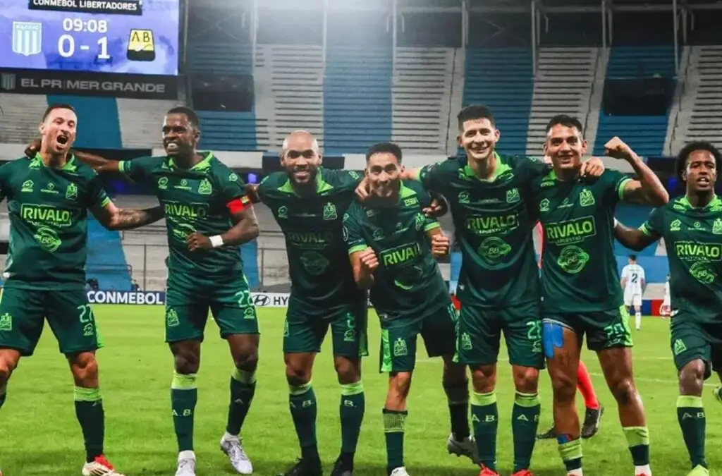 Atlético Bucaramanga se impuso sobre Racing Club en Copa Libertadores.