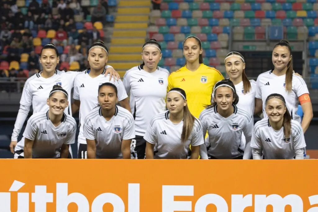 Formación Colo-Colo Femenino Juvenil.