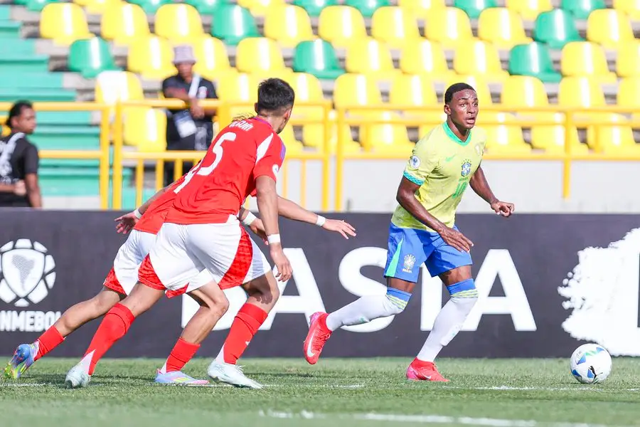 La Roja Sub-17 cayó frente a Brasil en el Sudamericano.