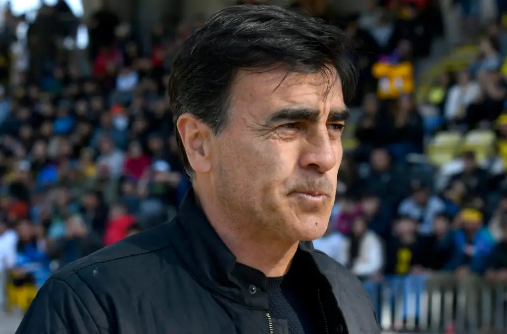Juan Cristóbal Guarello cree que el tiempo de Gustavo Quinteros en Colo-Colo llegó a su fin.