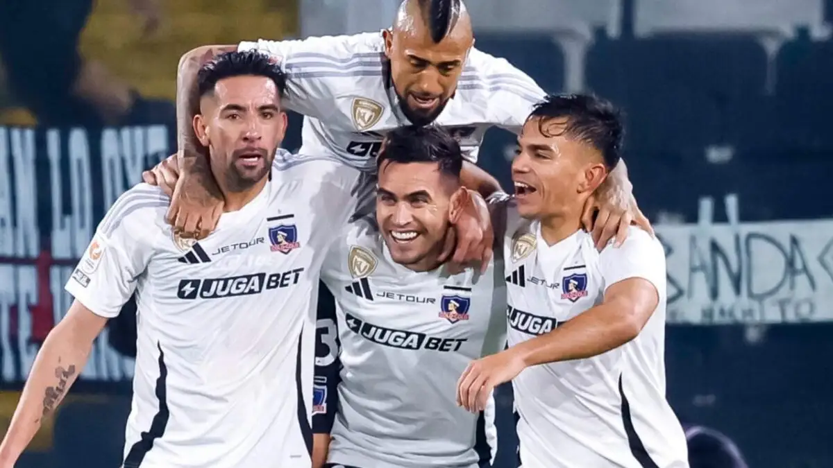 El ‘Rey’ volvió a mostrar jerarquía en su juego ante Cobresal.