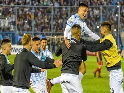 Delantero de la primera división de Argentina se suma al listado de opciones para reforzar Colo-Colo