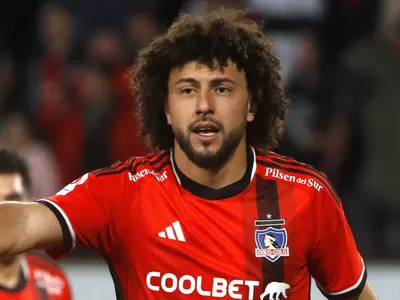 No está solo: El potente y enérgico mensaje que recibió Maximiliano Falcón en medio de su polémica en Colo-Colo