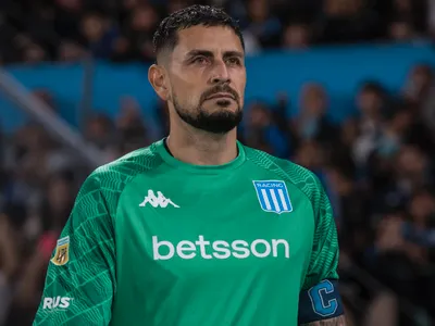 [Video] Mete miedo en la antesala: El soberbio penal que atajó Gabriel Arias a días de enfrentar a Colo-Colo