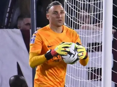 También cumplen 100 años: Club sudamericano se mete en la pelea con Colo-Colo por Keylor Navas