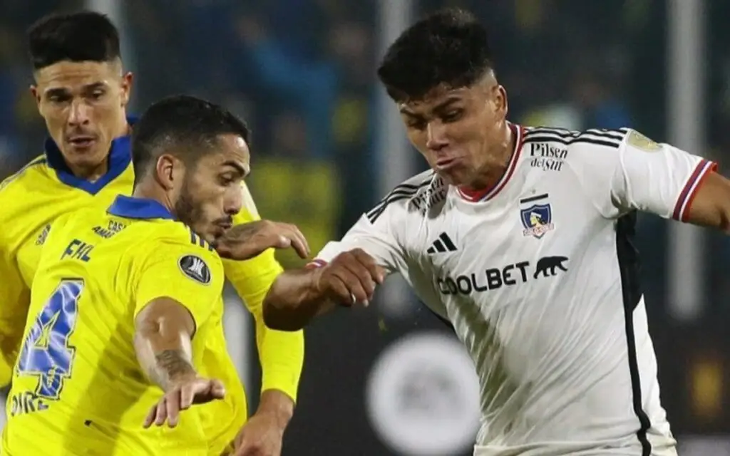 Juan Cristóbal Guarello no le tiene fe a Colo-Colo de cara al duelo ante Boca Juniors.