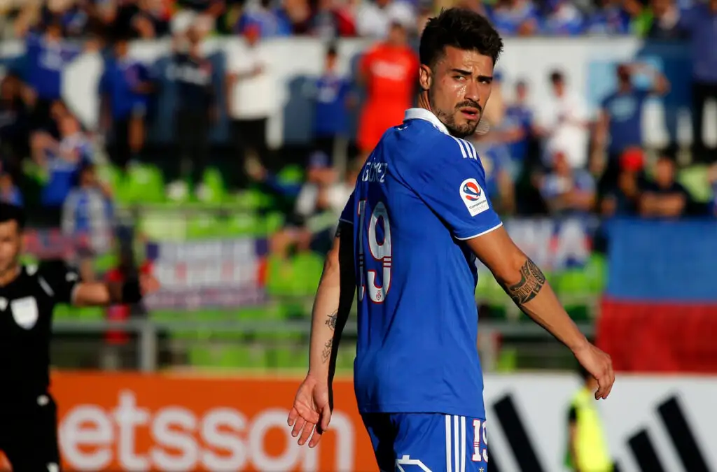 Juan Pablo Gómez es la primera baja de Universidad de Chile.