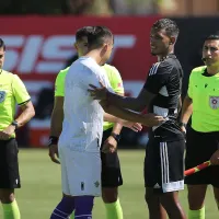 Se encienden las alarmas: Refuerzo de Colo-Colo abandona amistoso ante el SAU con molestias físicas
