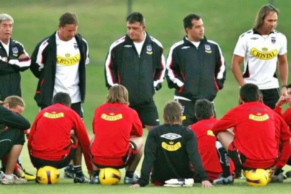 Torres siendo parte del cuerpo técnico de Borghi.