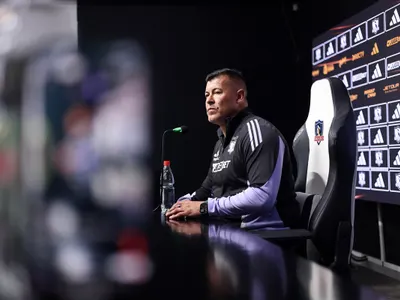 «Me abrazaba todo el mundo»: Jorge Almirón golpea la mesa ante una posible salida tras el Superclásico