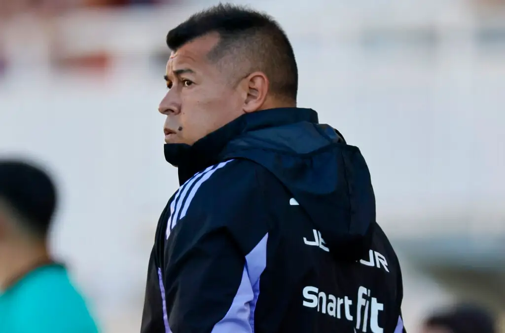 Incluso ganando ante los ‘Diablos Rojos’, el ciclo de Almirón en Colo-Colo estaría finalizado.