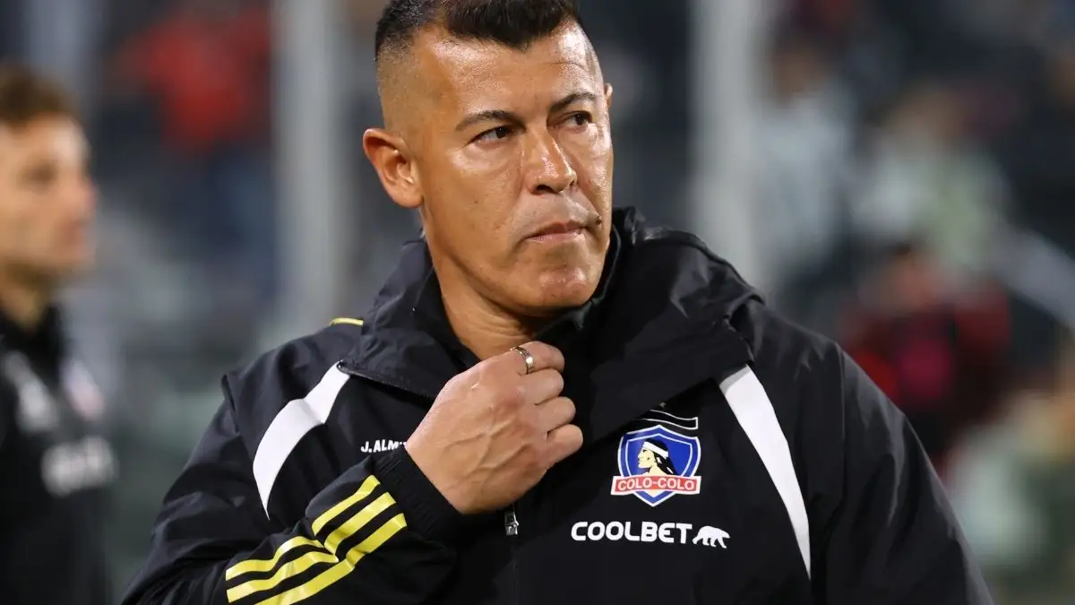 Jorge Almirón está a la espera de su sanción.