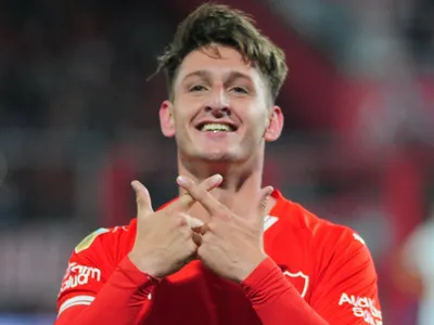 Se aleja de Macul: Colo-Colo recibe un golpe de realidad en su interés por Matías Giménez