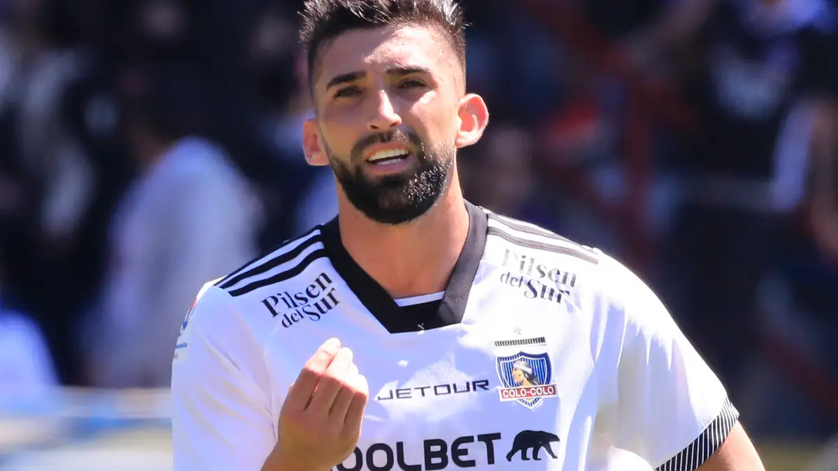Colo-Colo va a presentar una nueva oferta por Emiliano Amor.