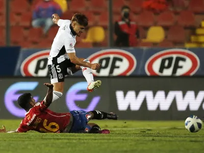 [VIDEO] Se revelaron los audios del VAR en la polémica caída de Colo-Colo ante Unión Española