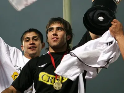 ¿Saldrá del retiro? Colo-Colo recibió una ilusionante noticia ante el posible retorno de Claudio Bravo