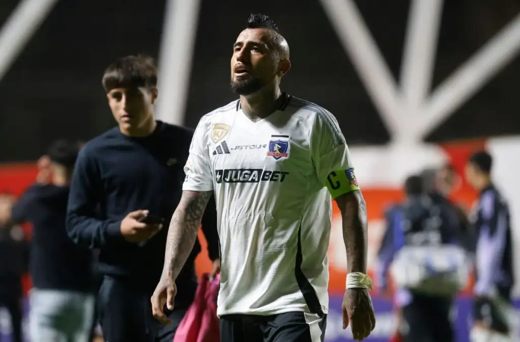 Juan Cristóbal Guarello criticó el actual nivel deportivo de Arturo Vidal.