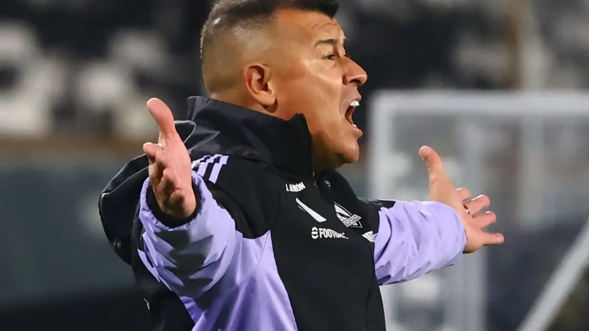 Almirón no habría tenido el mejor de los comienzos de semana.