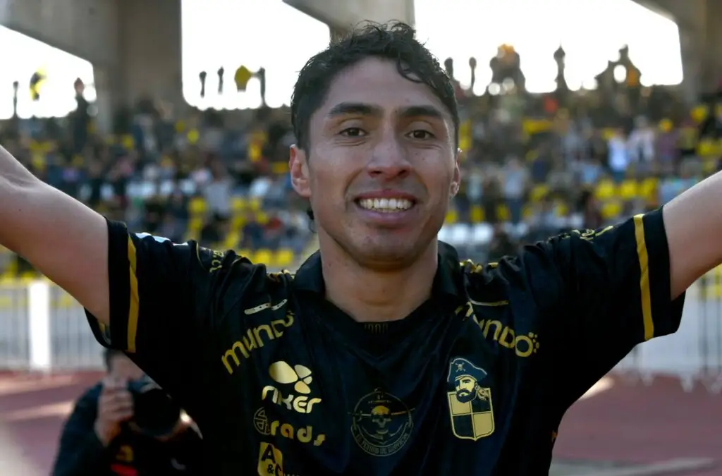 Luciano Cabral es una de las opciones para reforzar a Colo-Colo.