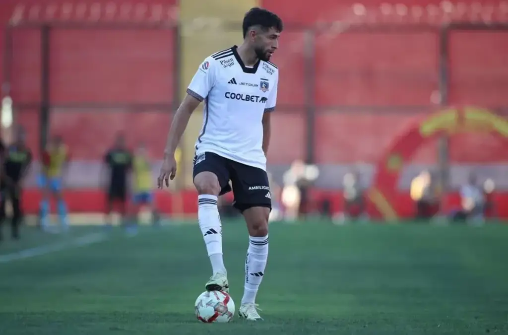 Jeyson Rojas no la pasa bien en Colo-Colo