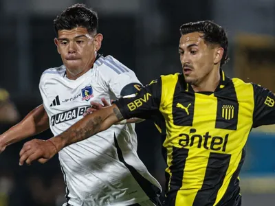 «Amateur»: Esteban Pavez explica la insólita razón por la que Colo-Colo no pateó penales ante Peñarol