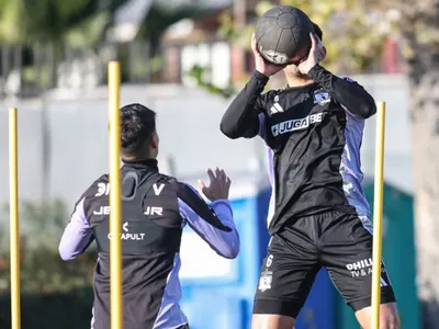 ¿Quiere volver? La inesperada visita que recibió Colo-Colo en su entrenamiento pensando en Cobresal