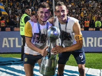 Aguante, Colorado: Revive la emotiva despedida de Leo Gil a Marcos Rubén en su retiro del fútbol