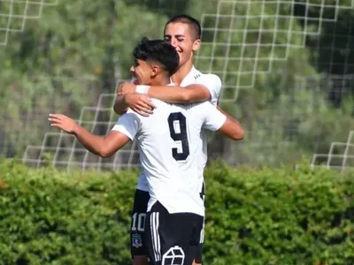 [VIDEO]: Cristián Alarcón pide oportunidades en el primer equipo con un golazo digno del Premio Puskas