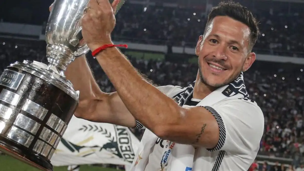 El futbolista de 34 años estuvo entre 2023 y 2024 en el Popular.