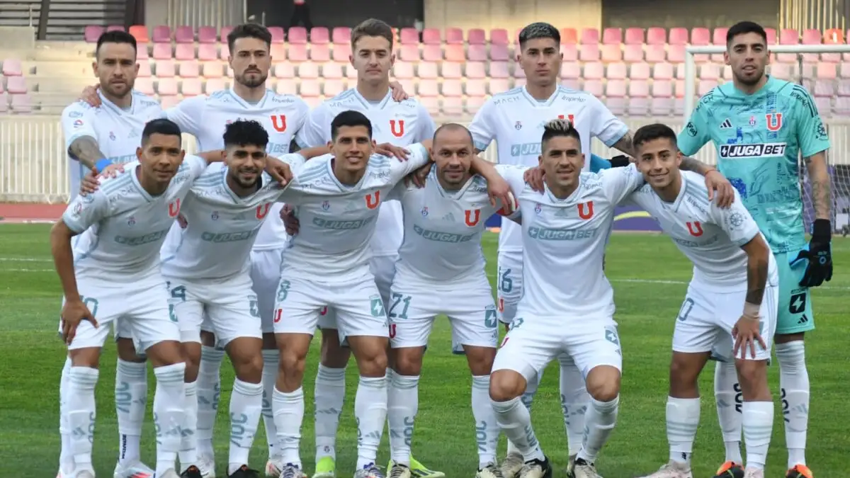 Formación de Universidad de Chile.