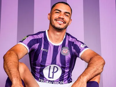 Desafío de alto calibre: Gabriel Suazo y Toulouse se medirán ante gigante de Inglaterra en la fase de grupos de la Europa League