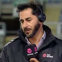 «De esos que te gustaría tener»: Johnny Herrera se saca la camiseta y se rinde ante jugador de Colo-Colo