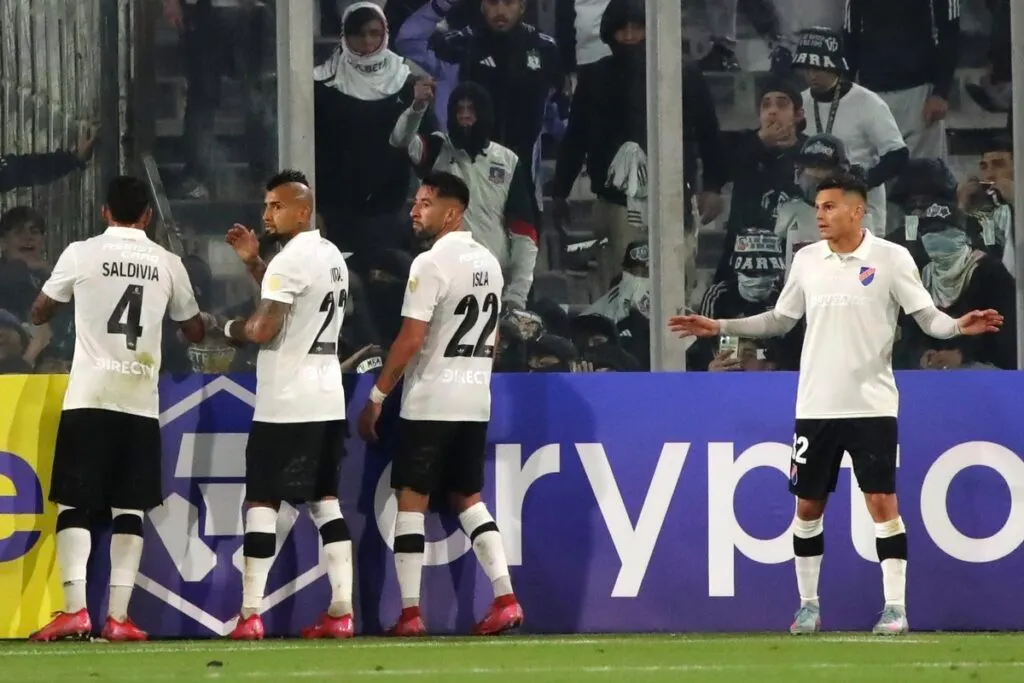 Saldivia, Vidal, Isla y Cepeda consternados tras enterarse de lo sucedido fuera del Monumental.