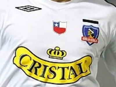 Descuelga los botines: Jugador formado en Colo-Colo vuelve del retiro y fue presentado en su nuevo equipo